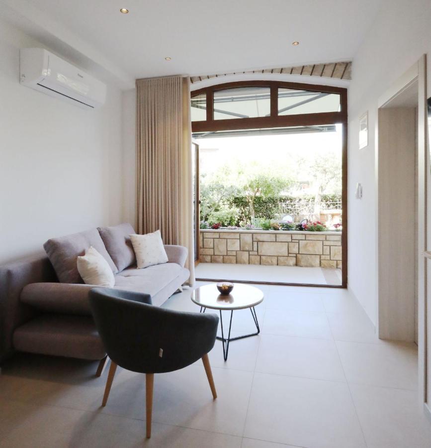 Apartments Maestral 메덜린 외부 사진