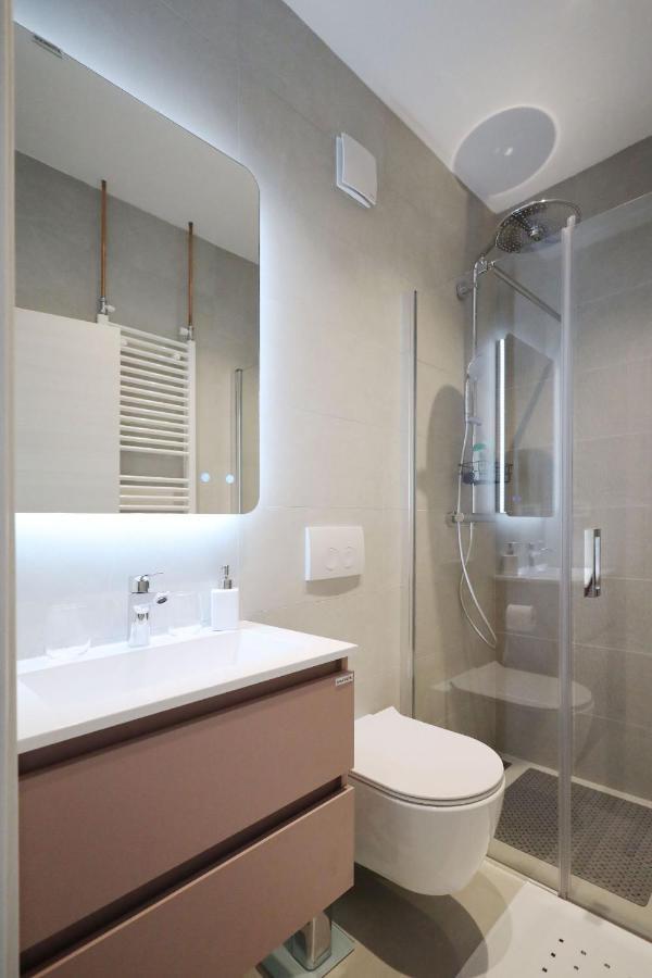 Apartments Maestral 메덜린 외부 사진