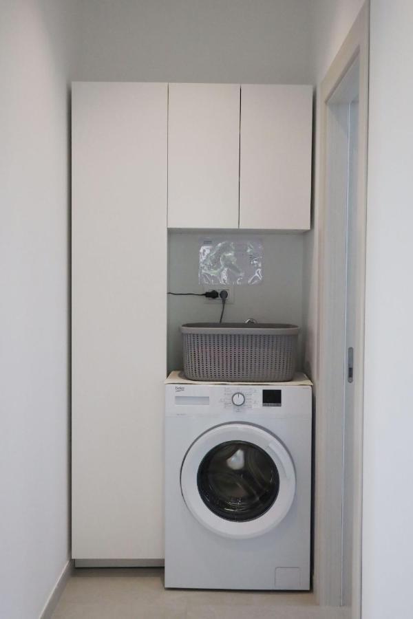 Apartments Maestral 메덜린 외부 사진